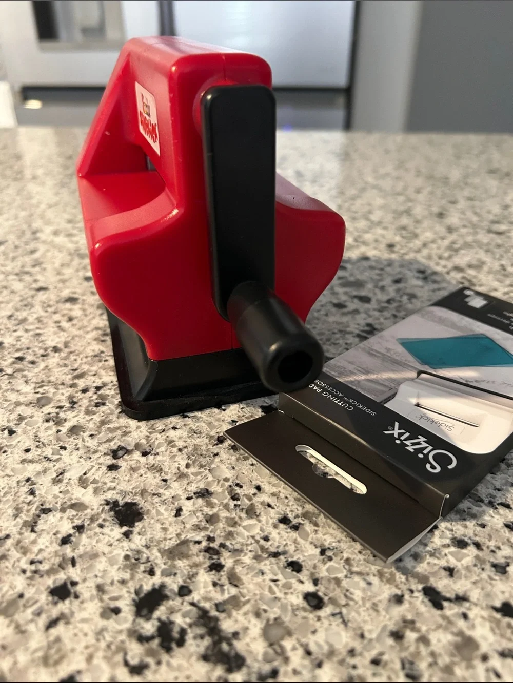 Sizzix Sidekick Mini Die Cutting Machine in Red with Accessory Pads